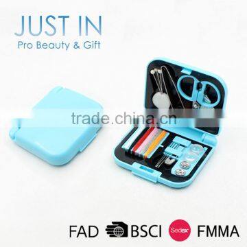 Wholesaler Plastic Pocket Travel Sewing Kit