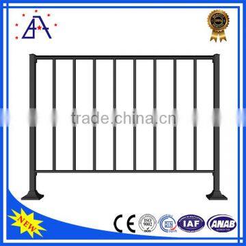 High Style Modestly Priced Silver Anodized Aluminum Rails Fence