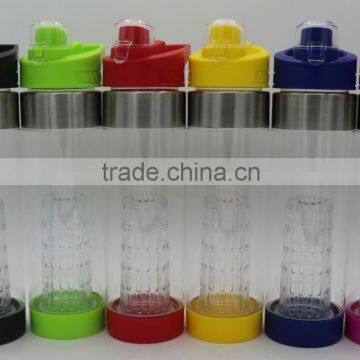 new design tritan juice bottle of outdoor sports bottle fruit cup Creative fruit cup Tritan Plastic Type fruit infuser bottle