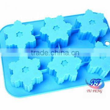 Merry Christmas Snowflake Shaped Hand Silicone Cake Mould For Christmas