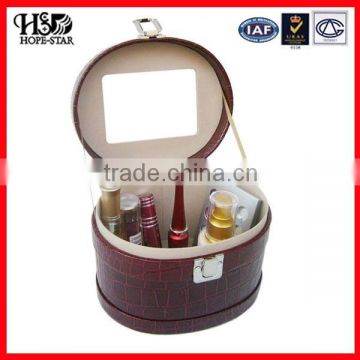 2015 Newest Style Made In China Factory Price Printing leather wine box with wine accessory