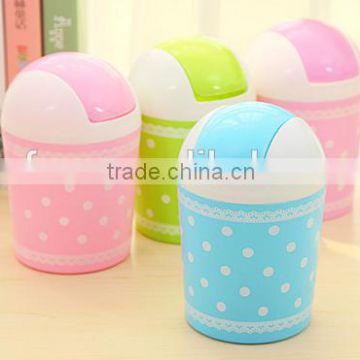 Good design mini desktop trash basket garbage can with Lid/car wastebasket/mini storage barrel