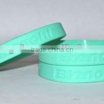 fashion customed silicone bracelet laser engraving