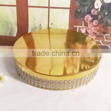 2016 hot sale in alibaba gold crrystal bead + metal cake stand for wedding decoration