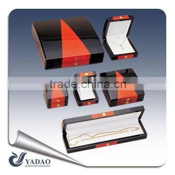 Good Quality Customized Small Wood Jewelry Packing Boxes photo-5