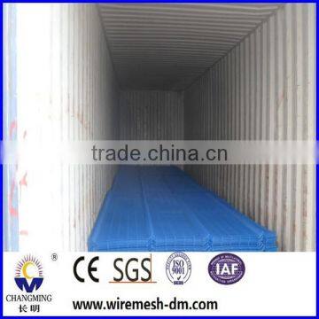 Hot-dipped Galvanized Security Airport Fence With Razor Barbed Wire photo-4