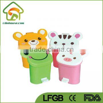 Pig Frog Plastic Foot Pedal Children Trash Can photo-6