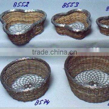 Wicker Wire Basket Round Base