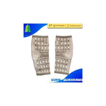 Magnetic elbow support elbow sleeve