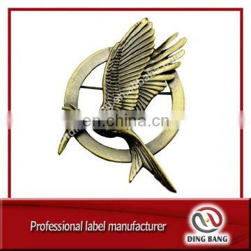 High Quality Custom Made Giveaway Vintage Style And Brooch Type Unfading Souvenir Bird Bronze Decorarion Badge