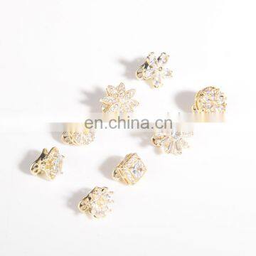 China factory Flower Design Crystal Rhinestones 3d Nail Art Decoration