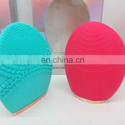Mini Type USB Rechargeable Face Cleaning Beauty Skin Care Tool Silicone Waterproof Facial Cleaning Brush photo-3