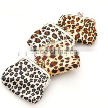 beautiful Leopard grain pattern kiss lock clasp clip wallet