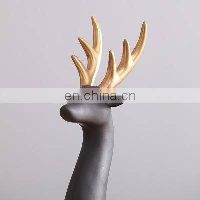 Скандинавский креативный современный дизайн. Настольные украшения Mason Home Living. Черно - золотая скульптура оленя. Набор подарков photo-4