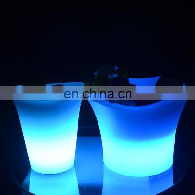 Portable Party Use Led Rechargeable Cooler Glowing Plastic custom logo Promotional ice bucket with led