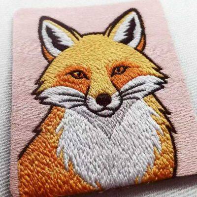 Environmental Friendly OEM Weaving Cloth Tags for Garment Industry Using Mainly With/without Adhesive