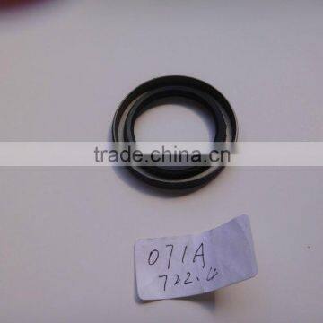 ATX 722.4 Automatic Transmission 071A oil seal Gearbox automotive part Oil seal