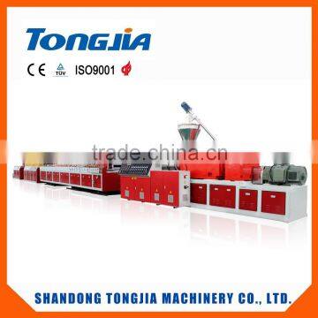 wood-plastic door extrusion line