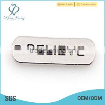 Cheap custom zinc alloy silver letterbox necklace charm in good quality