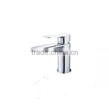 High-quality, Luxury Brass Basin Mixer, Integration of Hot & Cold Water Faucet Single Handle Polished Chrome Basin Faucets