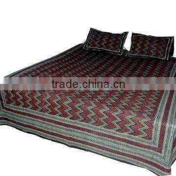 Indian handmade Bedspreads & Coverlets with Pillow Covers Set India