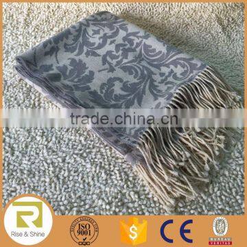 Wholesale 100% Acrylic woven jacquard throw blanket