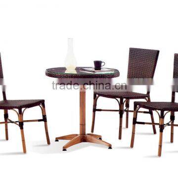 Classic bamboo looking rattan outdoor garden dining table                        
                                                                                Supplier's Choice