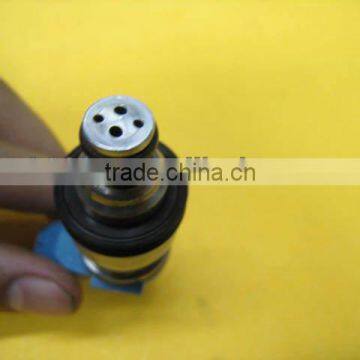 Fuel Injector for Toyota Camry OEM 23209 - 20010 photo-3