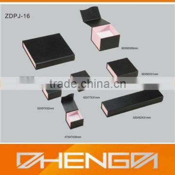 Hot Sale Customized Made-in-China Black Paper Jewelry Box photo-5