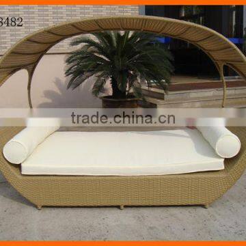 Unique Style Handmade Rattan Daybed Canopy Covered