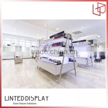 Factory Direct Sale Customized Acrylic Display Stand With Lights photo-4