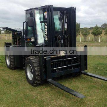 China New All Terrain 4WD Yard Truck Forklift for Sale with Container Mast and Side Shift