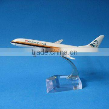 Decorative Metal B737-800 -Batavia Air airplane model