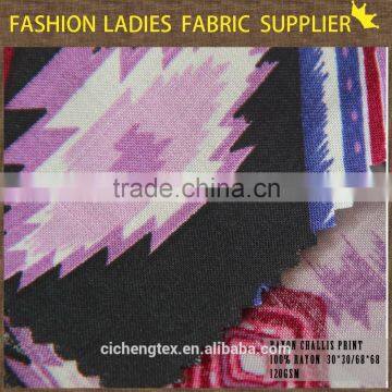 Rayon Digital Printing Fabric Made in China100% Printed Viscose Woven Fabric Fashion Lady Garment Fabric photo-4