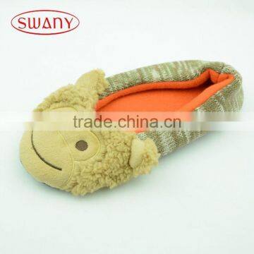 China factory price good selling indoor slippers cartoon plush slippers