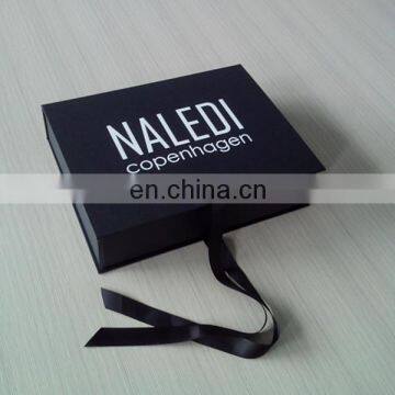 Luxury Black Gift Boxes With White Logo Printed For Scarf Packing, Packing Luxury Boxes For Acessories Design