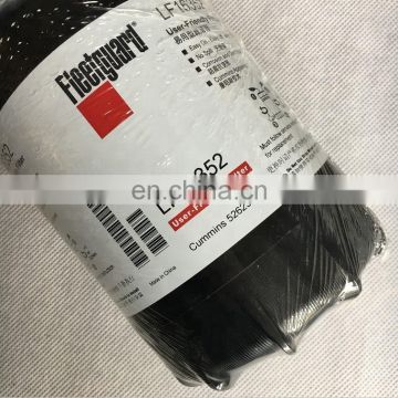 High performanec plastic Oil Filter 5262313 LF16352 for heavy duty truck