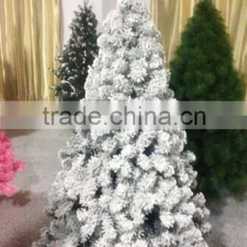 Snowing Christmas Tree with Umbrella Base and Artificial Pine Needles as office living decoration