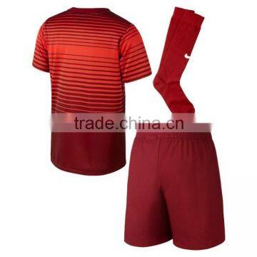 Cheap Soccer Team Uniforms From China photo-2