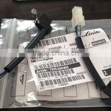 micro-switch 7915390166 spare part for Linde forklift truck 372