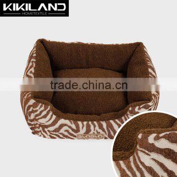 The Professional Giant Croc Shoe Shape Pet Bed for Large Dogs photo-2