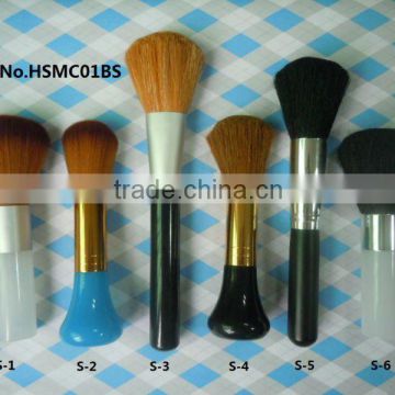 cosmetic brush / hair brush