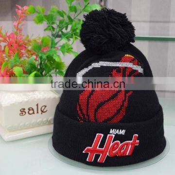 2016 wholesale custom beanie your own embroidery logo woven label 100% acrylic pom pom beanie hat/knitted beanie in winter hat