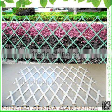 Senda Colorful garden trellis