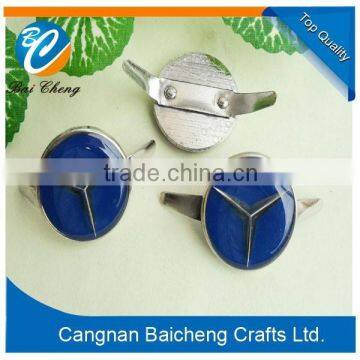 lovely adorable blue metal badge for car/brand stamped logo/well-know letter