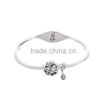 Classical Design Four Clover Diamond Stainles Steel Bangle photo-6