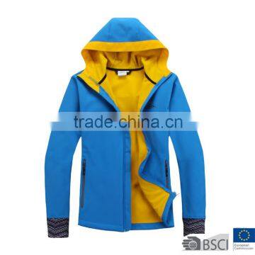 Womens Color Blocked 3 Layers Bonded Softshell Jacket