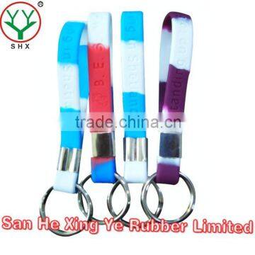 high-quality useful promotion silicone keychain