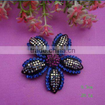 African lady style cheap vintage brooches in bulk wholesale in guangzhou