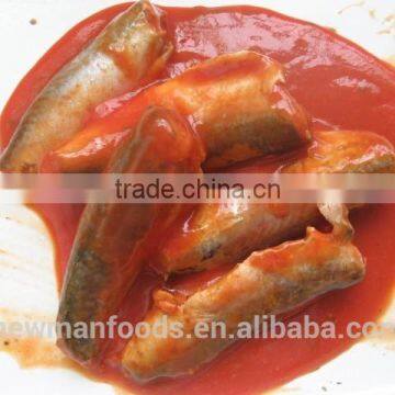 Russia certificate cheap price canned mackerel fish in tomato sauce